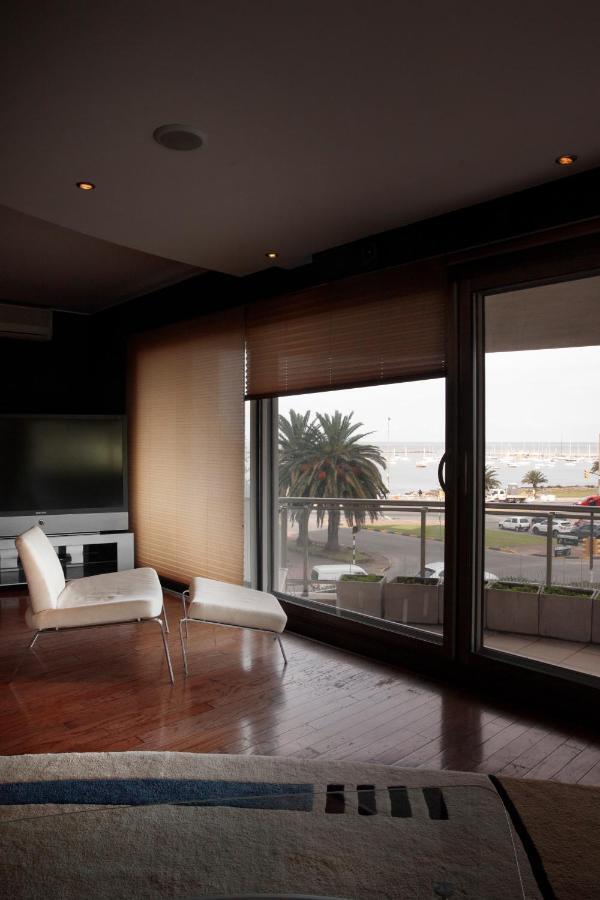 Modern Design Condo In Front Of Puerto De Buceo Montevideo Exterior photo